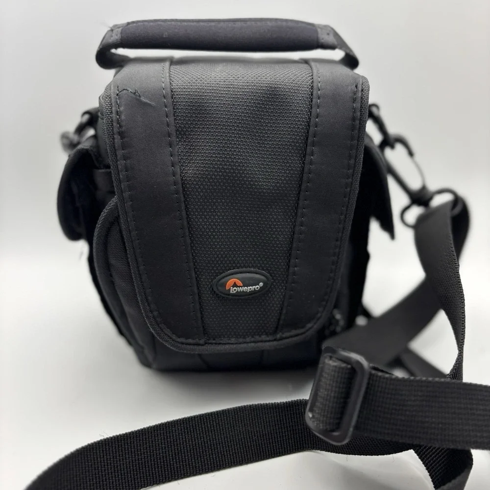 HEAVY DUTY PADDED LOWEPRO EDIT-100 CAMERA BAG‎ - BLACK - With Shoulder Strap LN